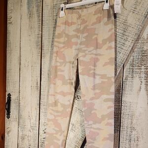 GAP Kids Camouflage Leggings - Pink and Tan